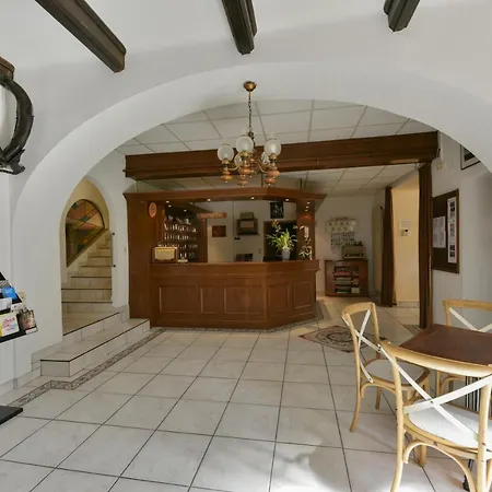 Grand De Ξενοδοχείο 3*